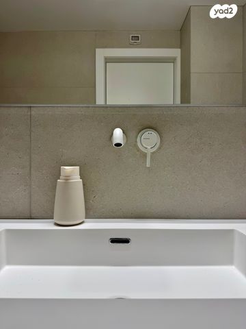 דירה, מודיליאני 17, הצפון החדש - דרום, תל אביב יפו