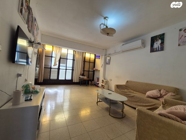 דירה, כיכר וייצמן, מרכז, קרית עבודה, חולון