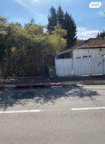 מגרשים, הותיקה, קרית אונו