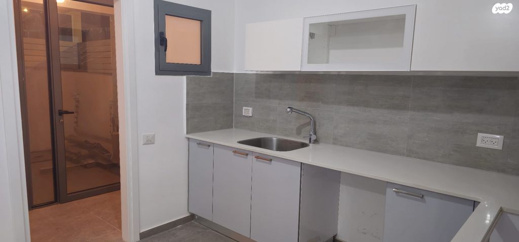 דירת גן, שער יפו, נרקיסים, ראשון לציון