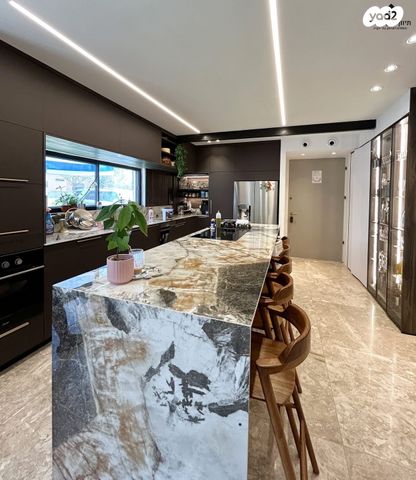 בית פרטי/ קוטג', עומר