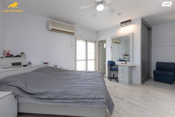 דו משפחתי, הולנד 13, פרדס הגדוד, נתניה