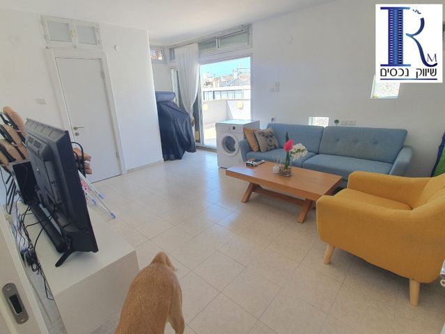 גג/ פנטהאוז, תל חי 3, מרכז, קרית עבודה, חולון