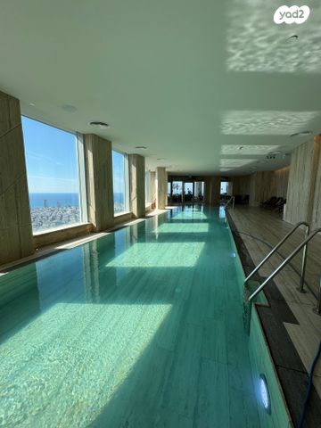 דירה, גרציאני יצחק 10, גני שרונה, קרית הממשלה, תל אביב יפו