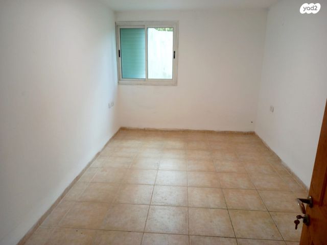 דירה, שדרות אבא חושי 401, עספיא, עספיא