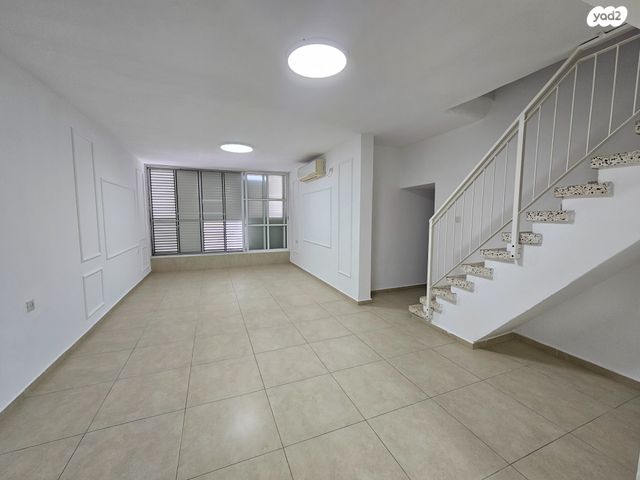 ד"ר נחום ניר 18