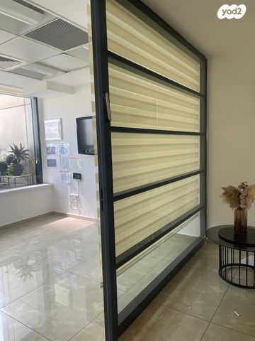 משרדים, בורסה, רמת גן