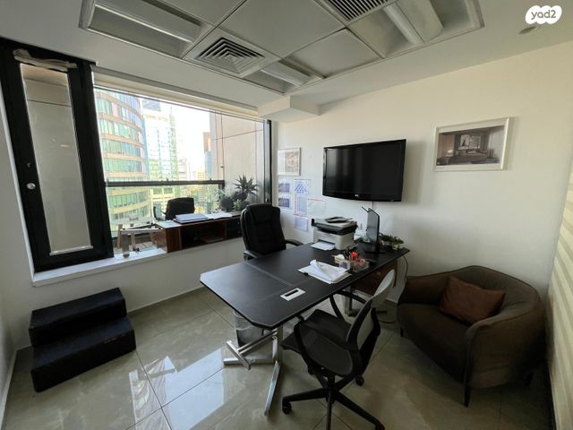 משרדים, דרך מנחם בגין, בורסה, רמת גן