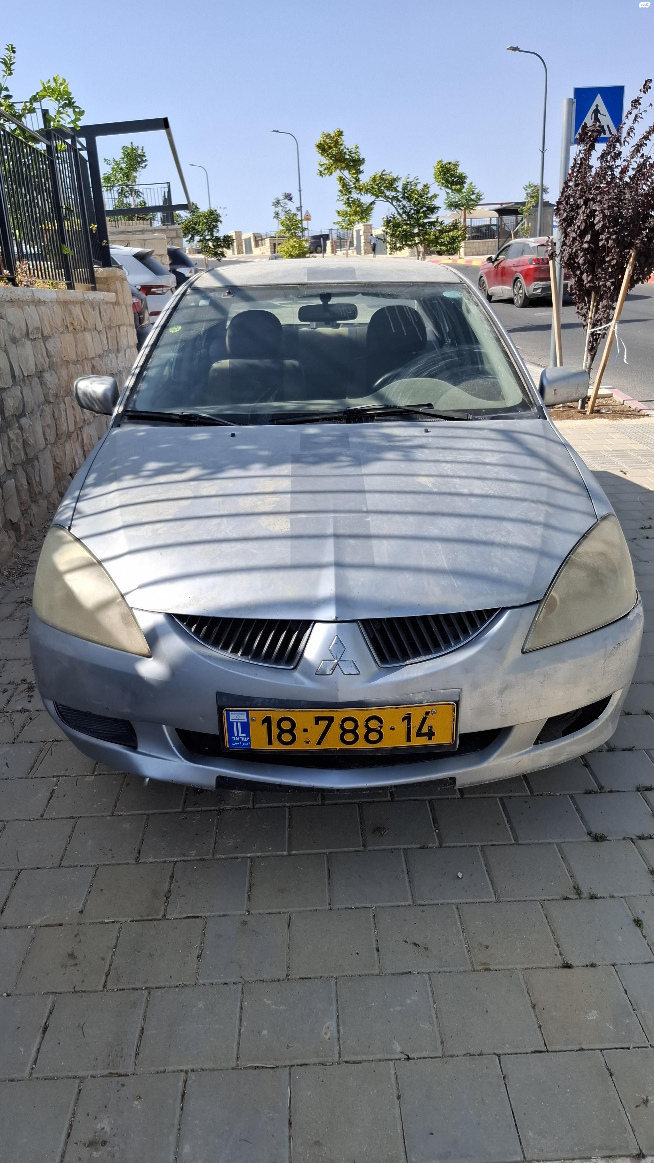 מודעת רכב מיצובישי לנסר