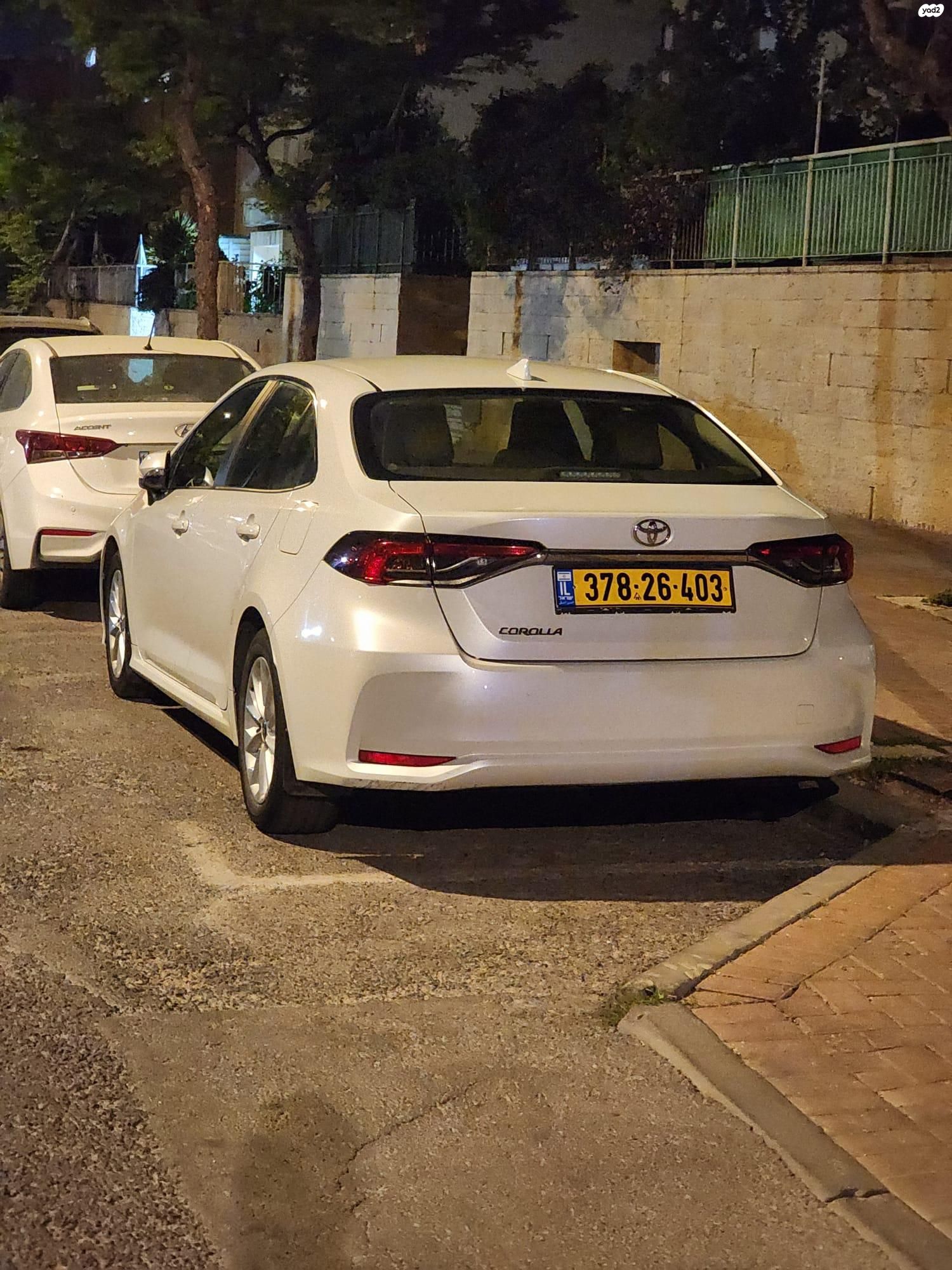מודעת רכב טויוטה קורולה