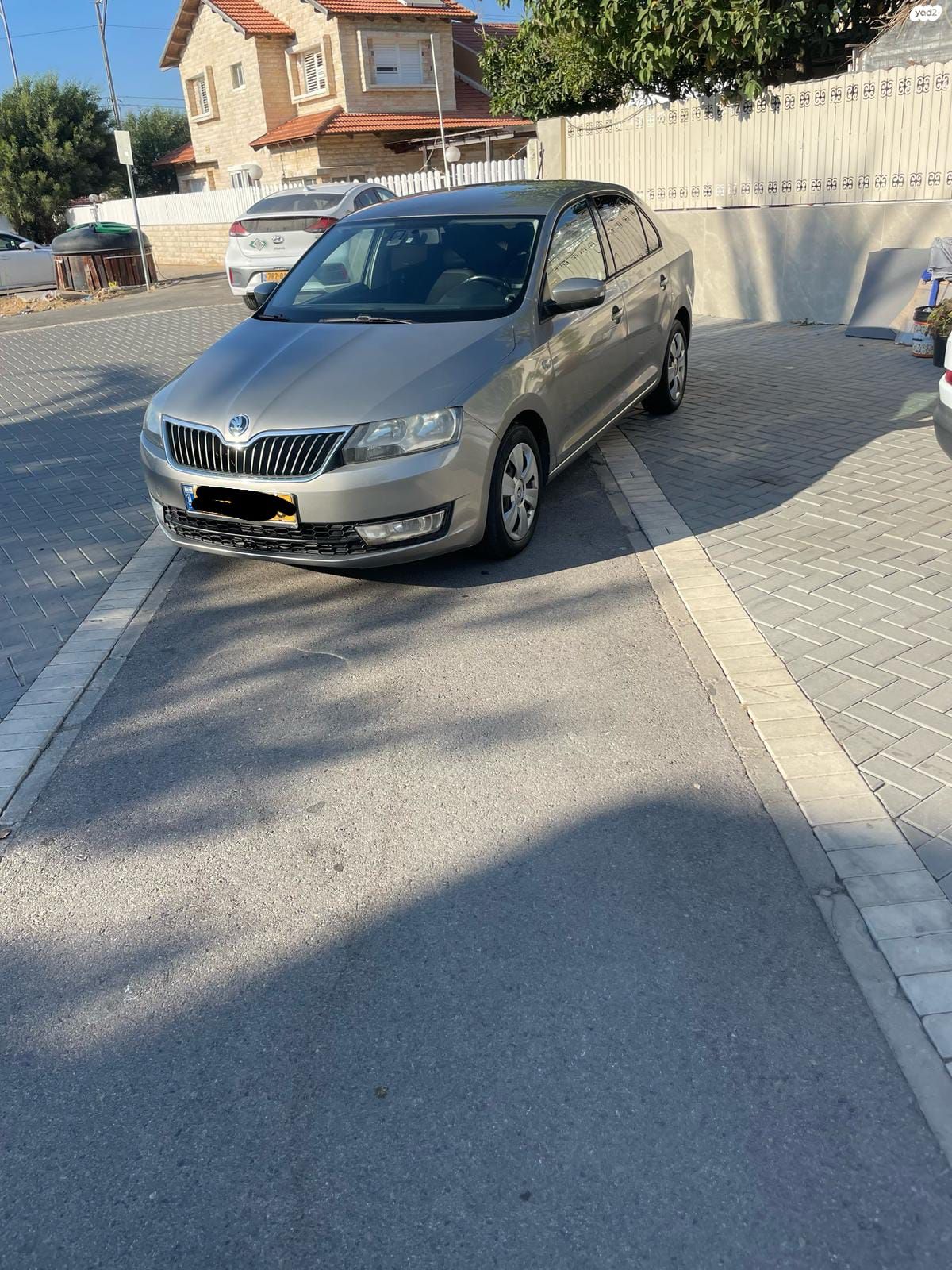 מודעת רכב סקודה ראפיד