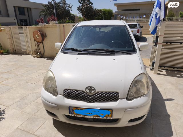 מודעת רכב טויוטה יאריס