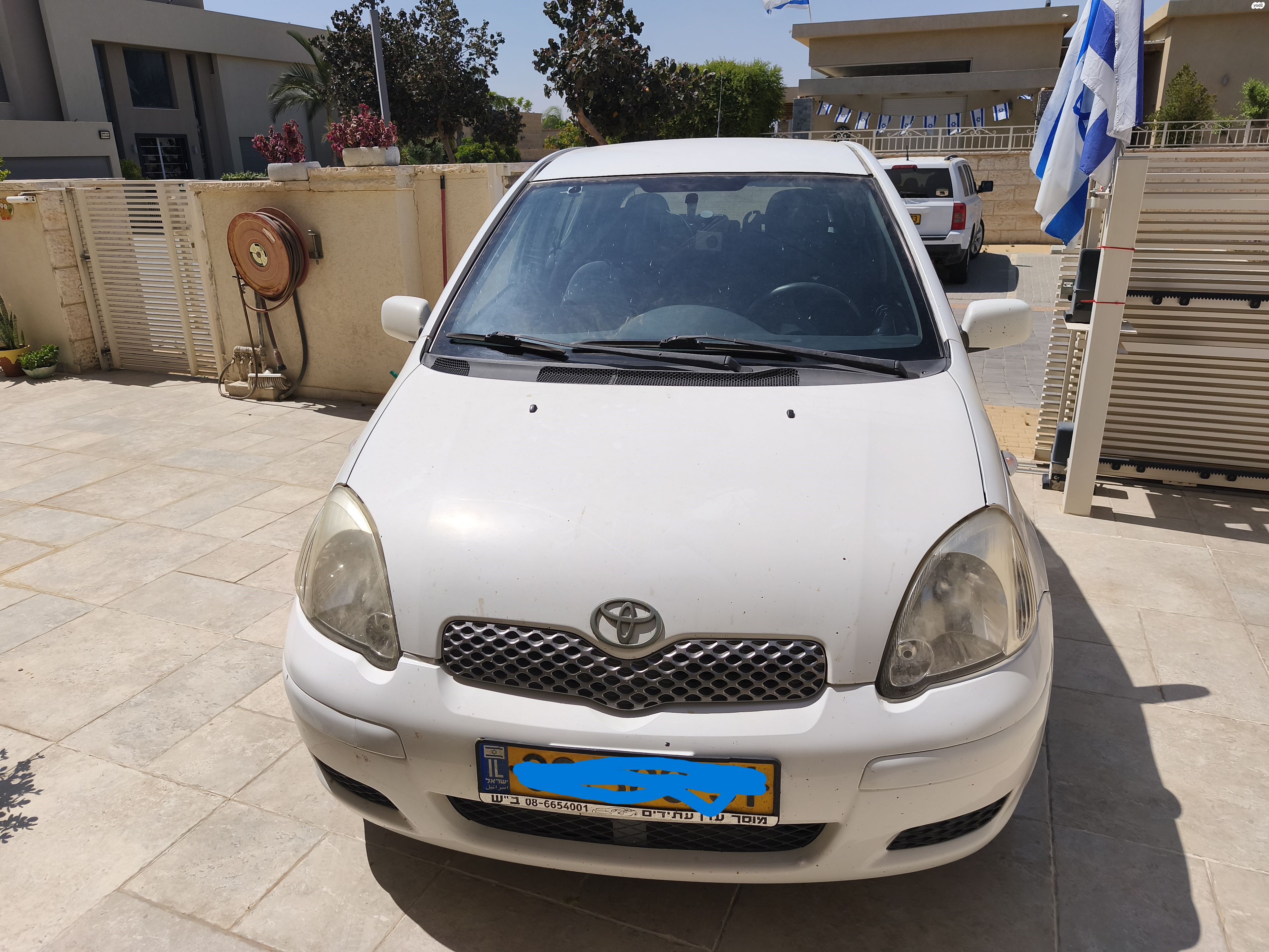 מודעת רכב טויוטה יאריס