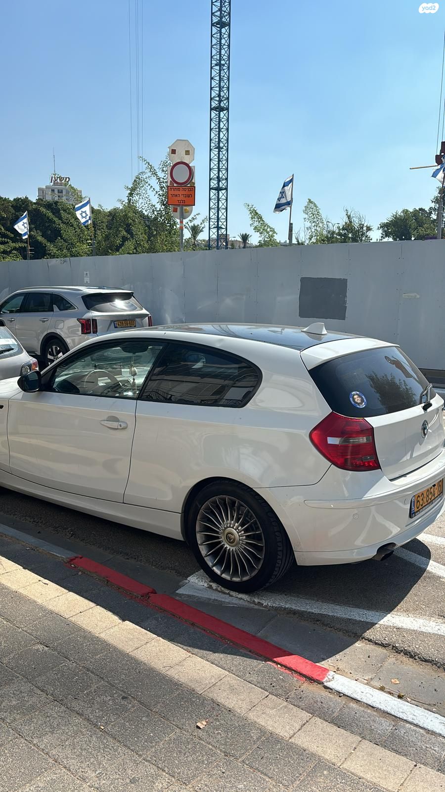 מודעת רכב ב מ וו סדרה 1