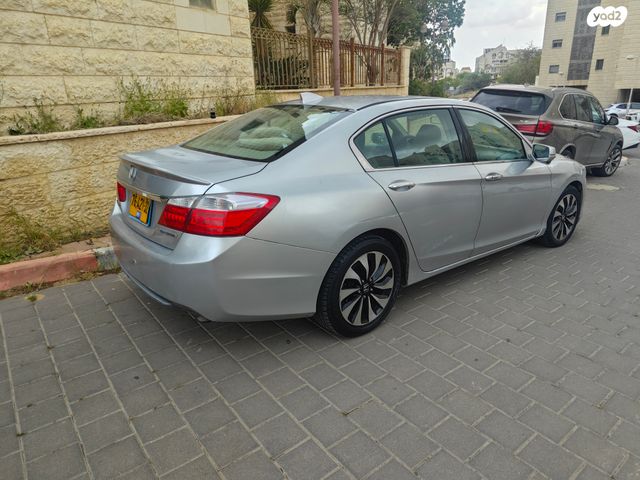מודעת רכב הונדה אקורד