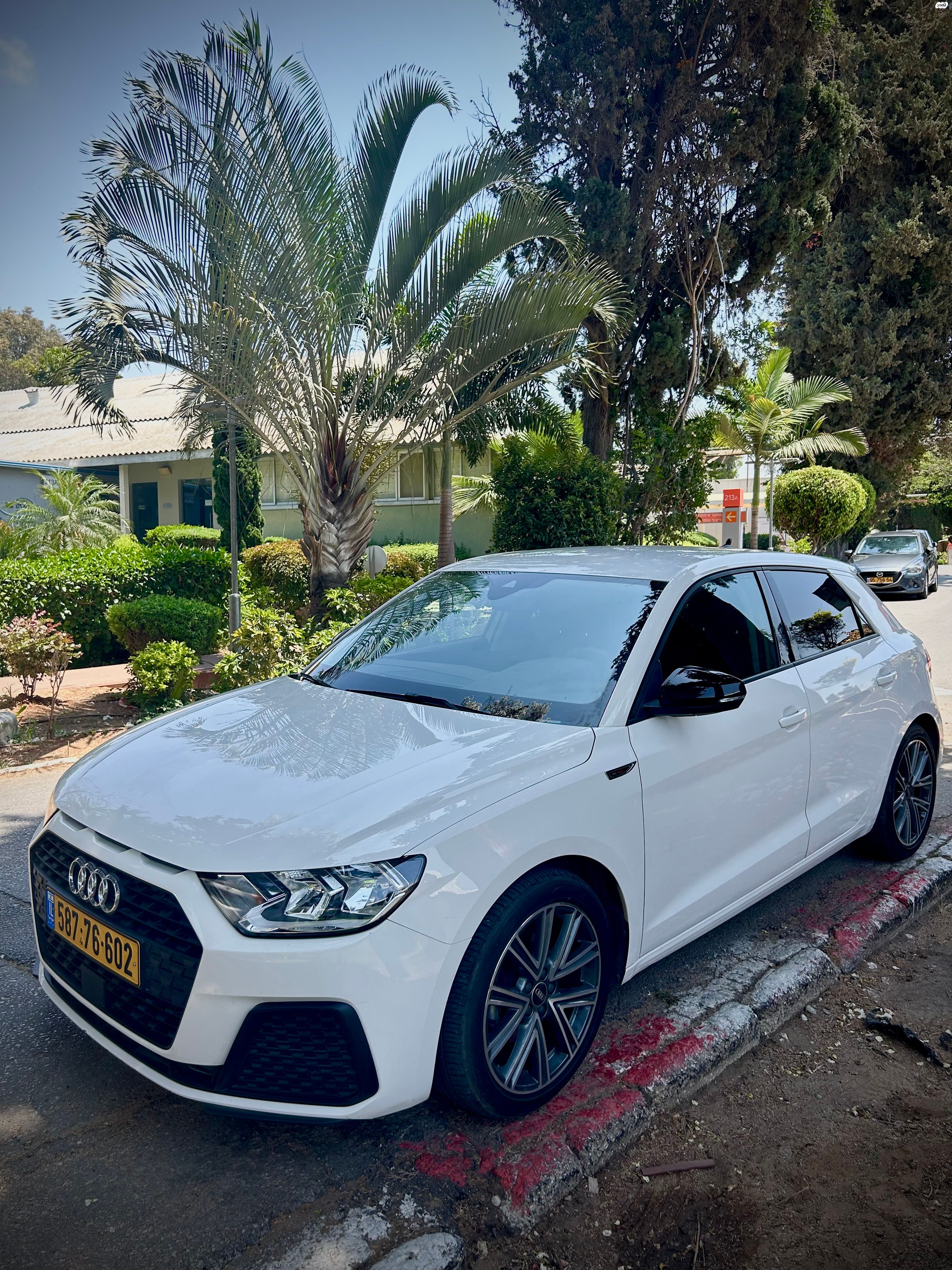 מודעת רכב אאודי A1
