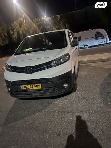 מודעת רכב טויוטה פרואייס
