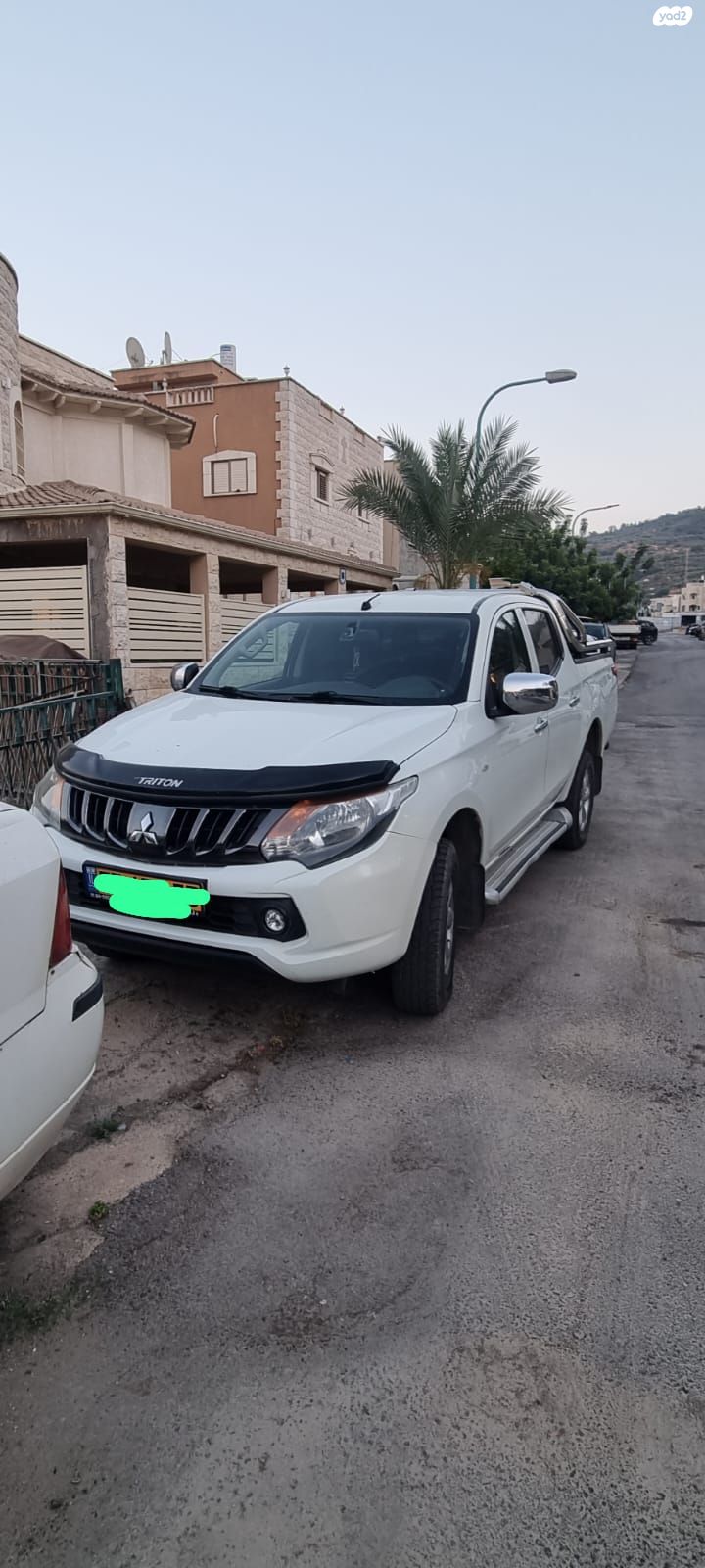 מודעת רכב מיצובישי טרייטון / L200