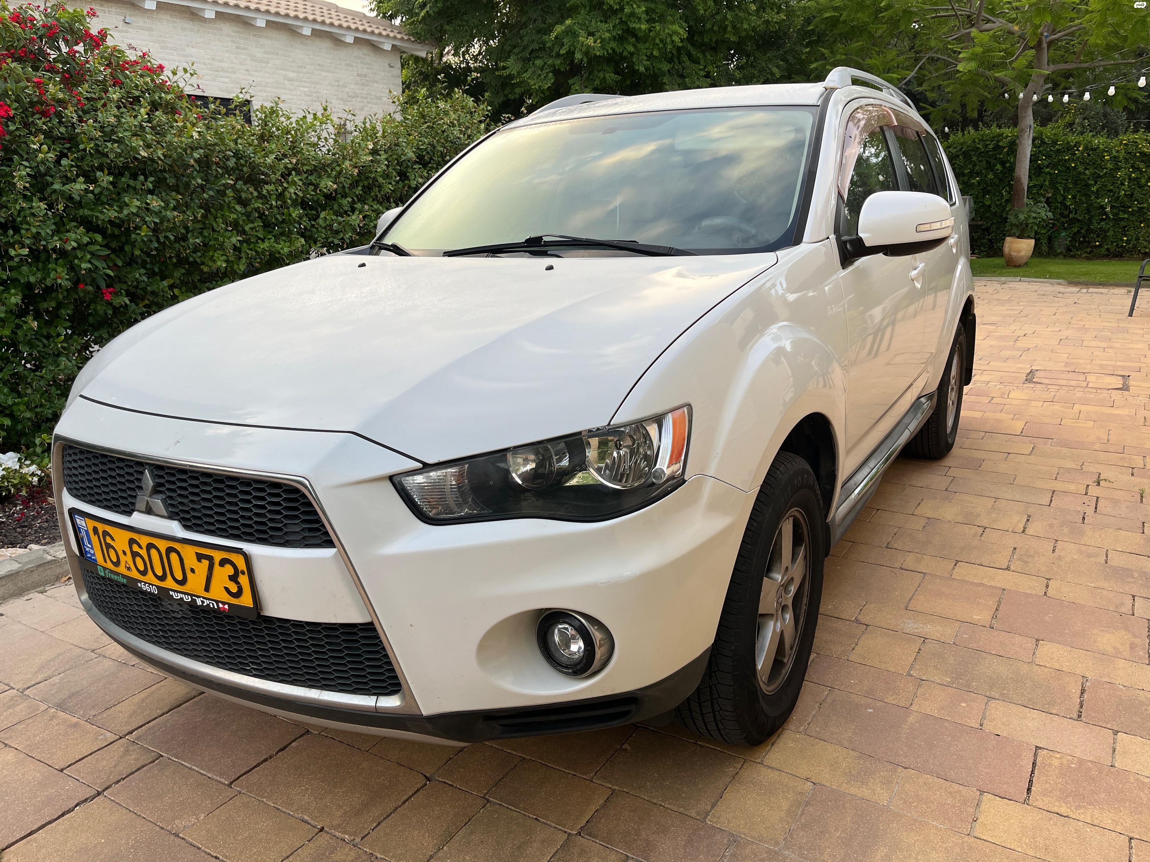 מודעת רכב מיצובישי אאוטלנדר