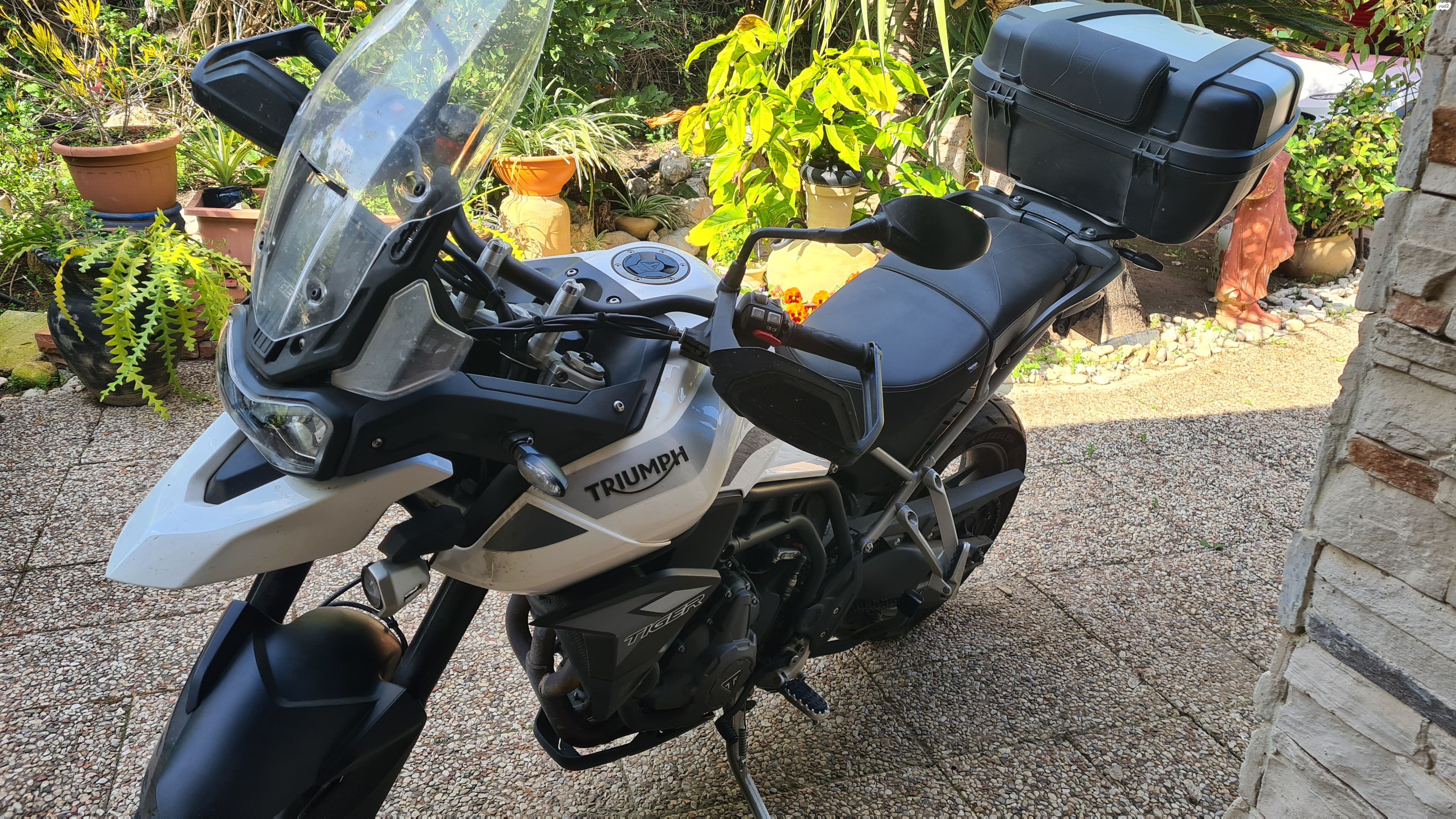 מודעת רכב טריומף Tiger 900 GT PRO