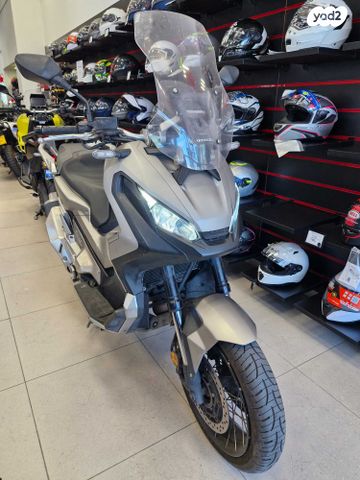 הונדה X-ADV750
