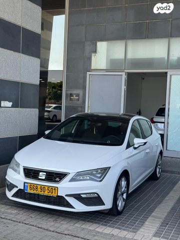מודעת רכב סיאט לאון