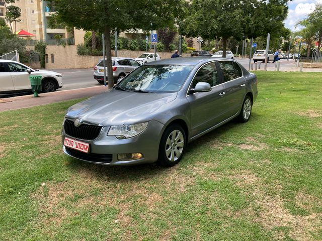 מודעת רכב סקודה סופרב