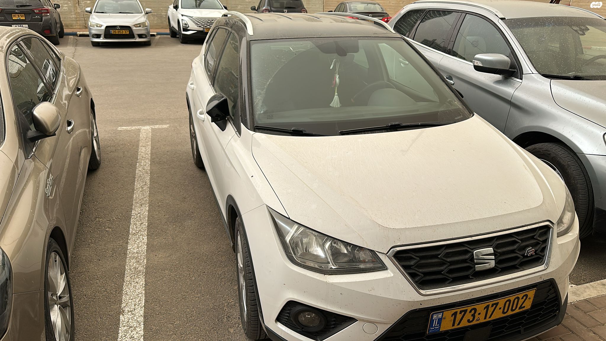מודעת רכב סיאט ארונה