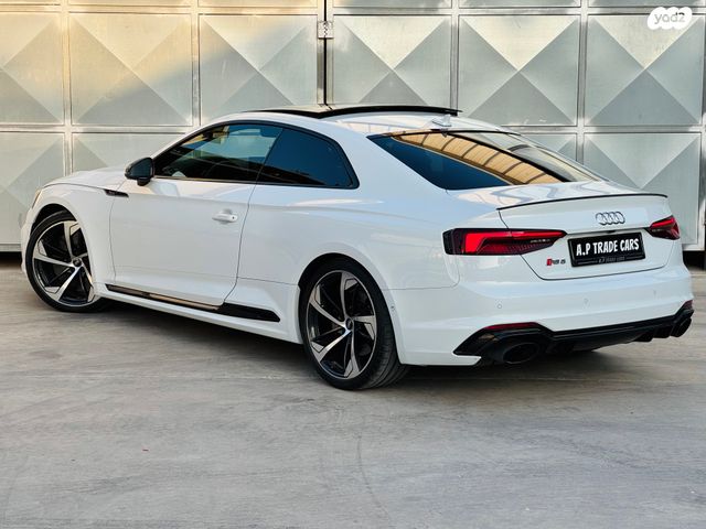 אאודי RS 5