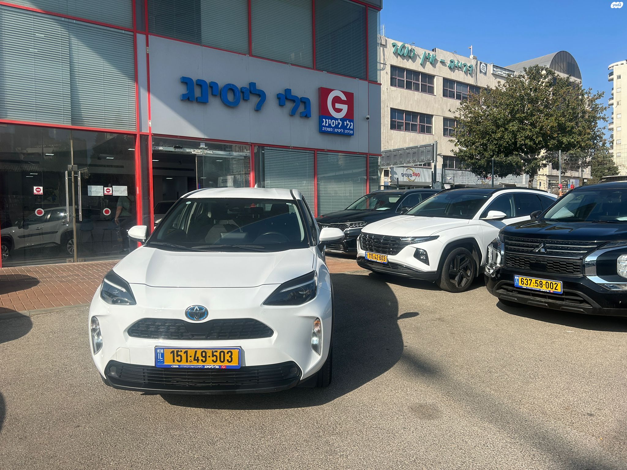 מודעת רכב טויוטה יאריס קרוס 1