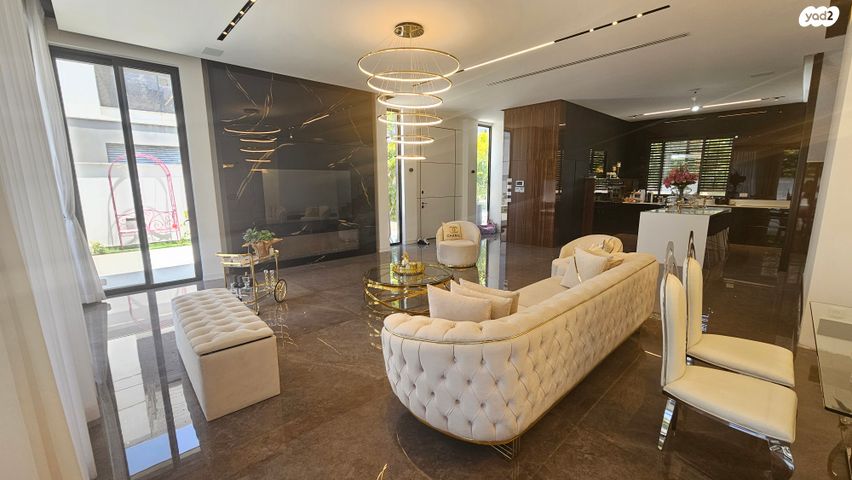 בית פרטי/ קוטג', העצמאות 27, נחלת יהודה, ראשון לציון