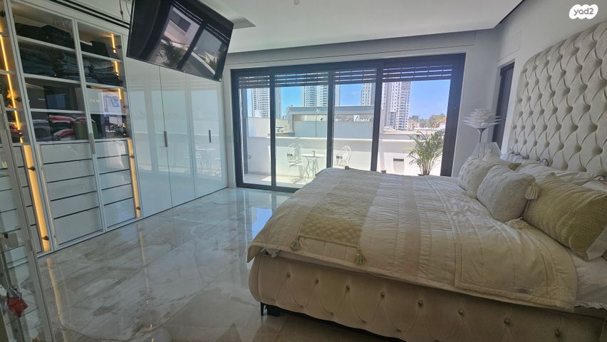 בית פרטי/ קוטג', העצמאות 27, נחלת יהודה, ראשון לציון