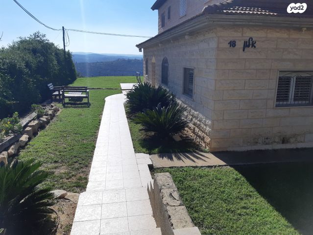 בית פרטי/ קוטג', דרך שיר השירים 18, נריה, טלמון