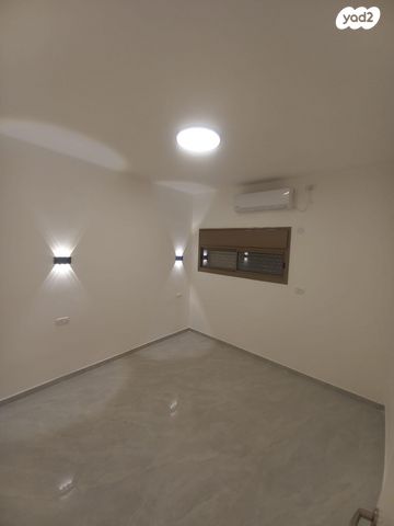 דירה, דפנה 43, מרכז העיר, סביניה, הוותיקה, קרית ביאליק