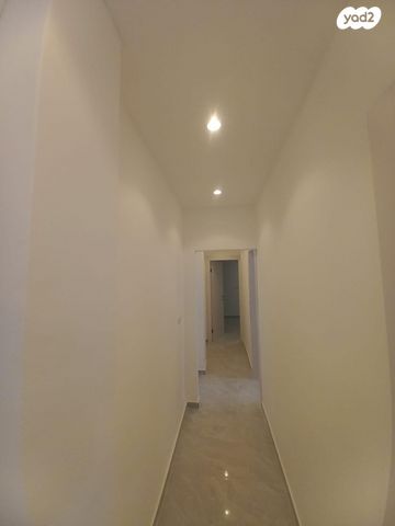 דירה, דפנה 43, מרכז העיר, סביניה, הוותיקה, קרית ביאליק