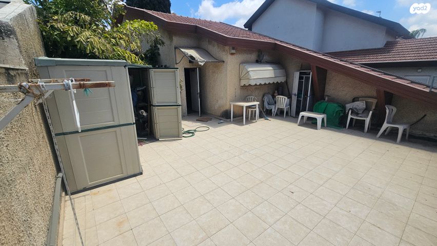 בית פרטי/ קוטג', לבונה 16, גולן, רמת השרון