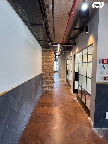 משרדים, הגביש 8, אזור תעשיה ספיר, נתניה