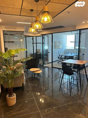 שדרות הרכס 13