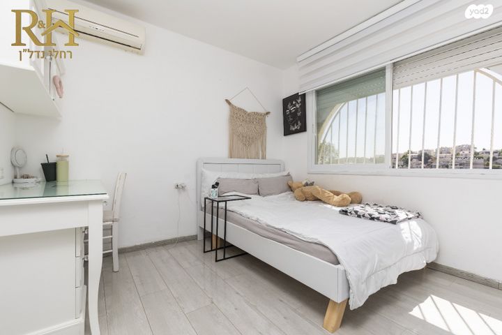 בית פרטי/ קוטג', גבעת זאב