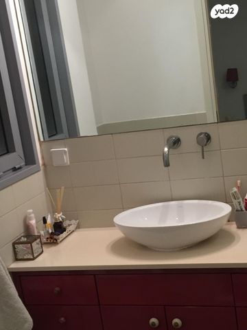 דירה, יוסף נקר, כפר גנים ג, פתח תקווה