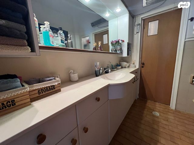 דירה, אברמוביץ', ראשון לציון