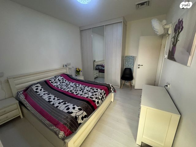 דו משפחתי, גן יבנה מערב, גן יבנה