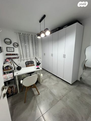 דירה, נתיבות מערב, נתיבות