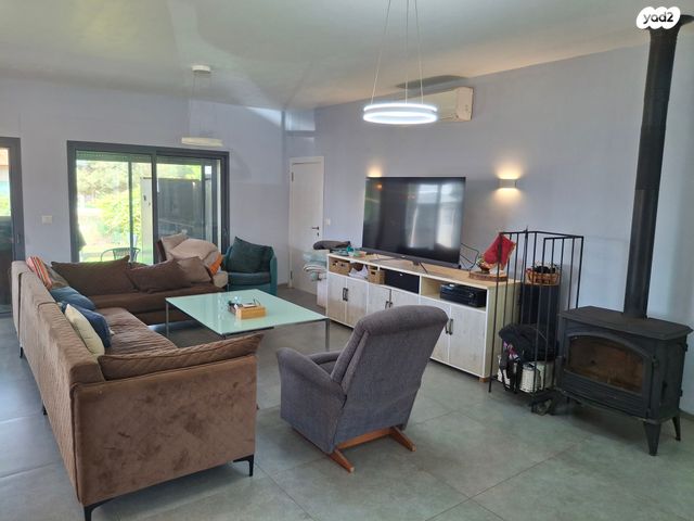 בית פרטי/ קוטג', אל רום