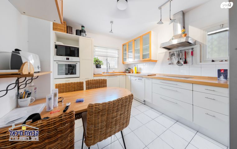 בית פרטי/ קוטג', מישר, נווה אפק, ראש העין