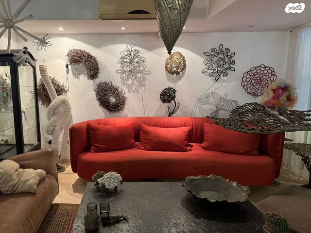 מגרשים, הרצליה