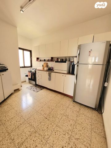 דירה, עמנואל מול 5, צפון מערב מרכז העיר, נתניה