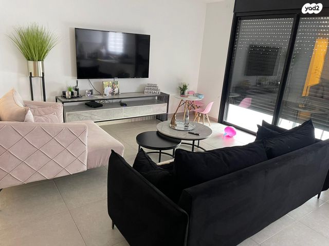 מרים בן פורת 