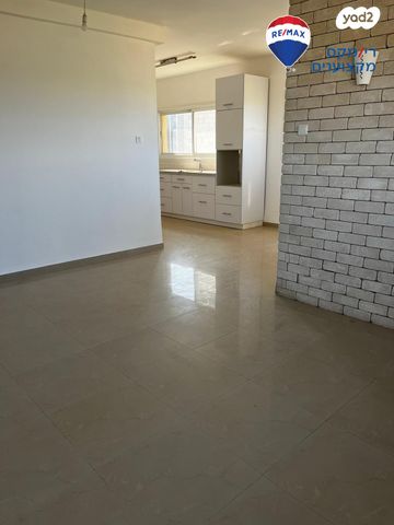 דירה, שדרות מנחם בגין, גבעת אולגה, חדרה