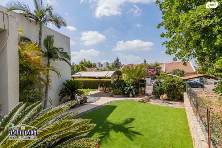 בית פרטי/ קוטג', מישר, נווה אפק, ראש העין